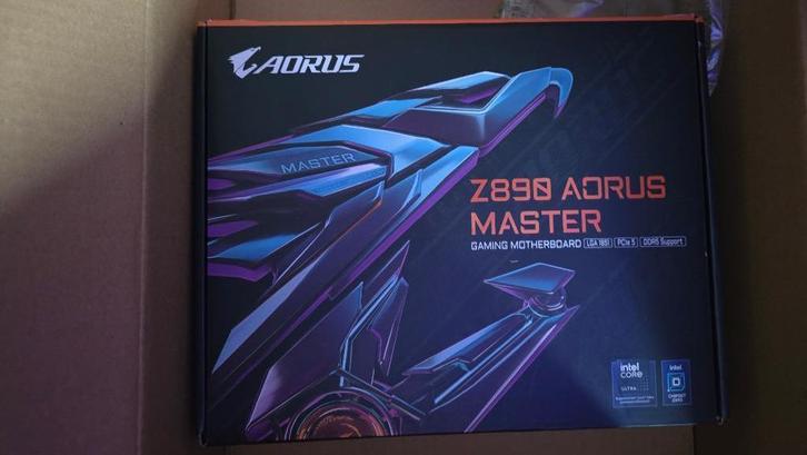 Gigabyte Z890 AORUS MASTER, Computers en Software, Moederborden, Zo goed als nieuw, Intel, DDR4, Ophalen
