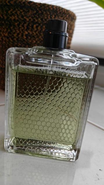 Antonio Banderas eu de toilet beschikbaar voor biedingen