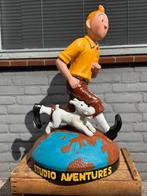 Kuifje en Bobbie Beeld - Studio Avonturen Globe Groot Formaa, Ophalen