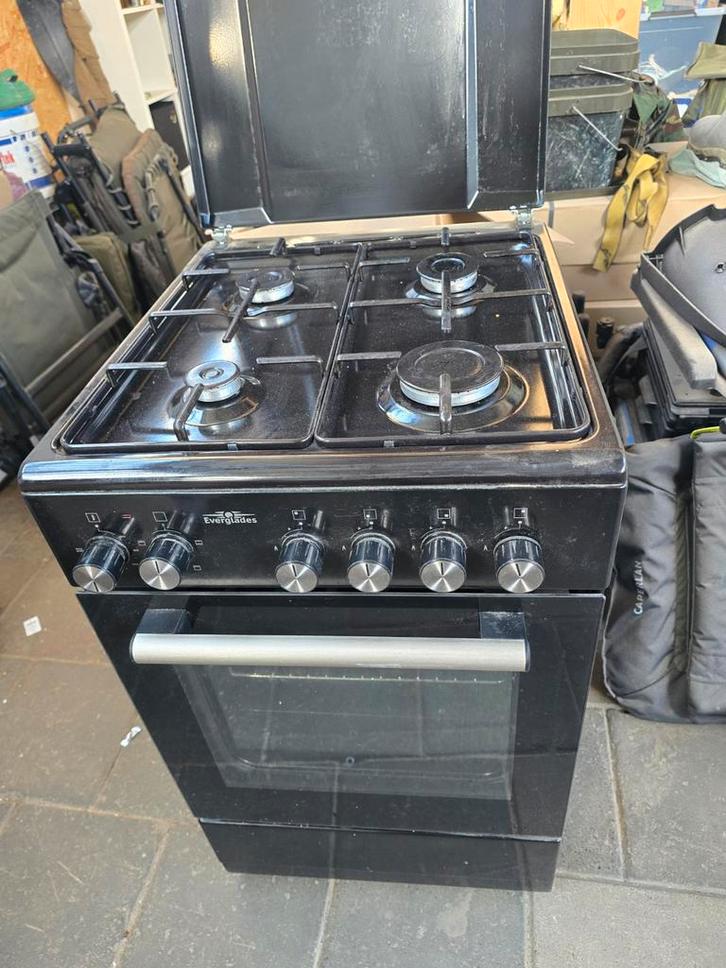 Everglades Gasfornuis - Perfect voor elke keuken!, Witgoed en Apparatuur, Fornuizen, Vrijstaand, Gas, 4 kookzones, 85 tot 90 cm