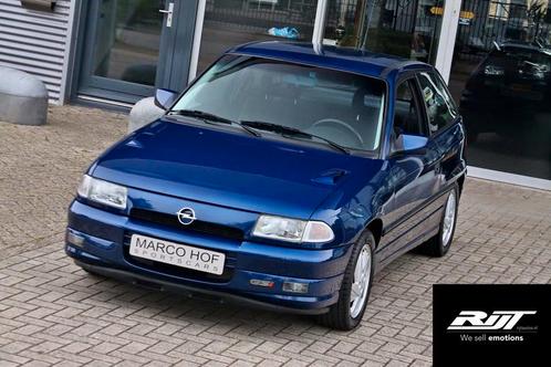 Opel Astra 2.0i GSi 49.000km *Collectors item in mint condit, Auto's, Oldtimers, Bedrijf, Te koop, ABS, Centrale vergrendeling