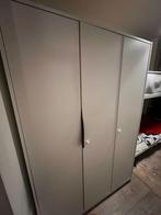 For sale: Wardrobe with 3 doors, white, 117x176 cm, 100 tot 150 cm, 150 tot 200 cm, Ophalen of Verzenden, 50 tot 75 cm