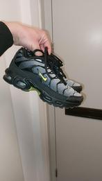 Nike jongens sneakers maat 32, Kinderen en Baby's, Kinderkleding | Schoenen en Sokken, Ophalen, Gebruikt, Sportschoenen, Nike