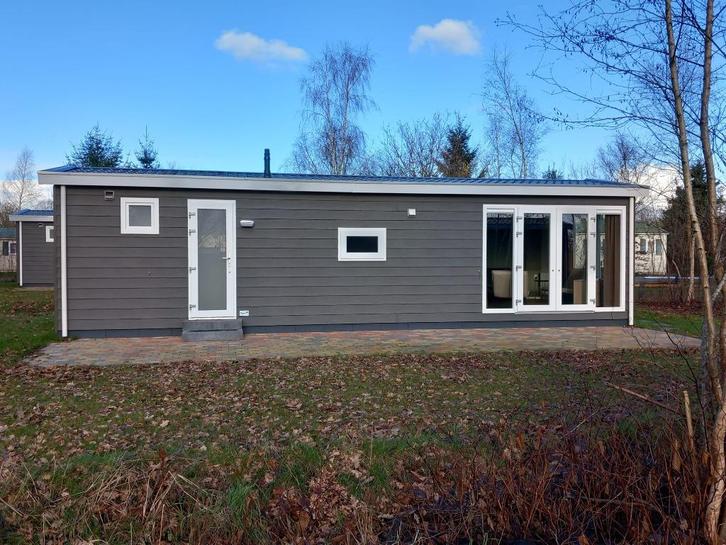 Nieuw chalet op staplaats te koop Vakantiepark Witterzomer, Caravans en Kamperen, Stacaravans, tot en met 4, Ophalen
