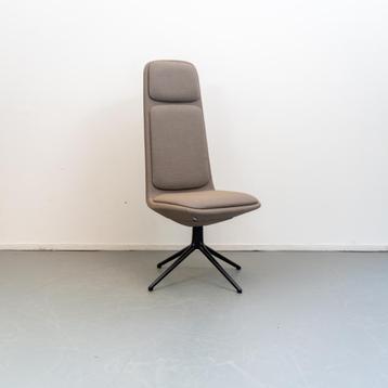 2 Normann Copenhagen Off Chair High 4L Nieuw beschikbaar voor biedingen