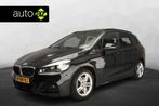 BMW 2 Serie Active Tourer 220i Automaat / M-Sportpakket / Pa, Auto's, BMW, 1998 cc, 730 kg, Zwart, Origineel Nederlands