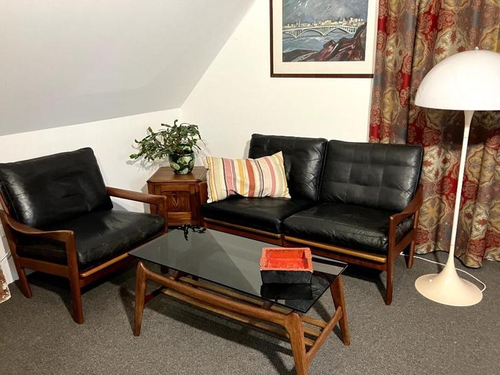 Illum Wikkelso zithoek, Huis en Inrichting, Banken | Complete zithoeken, Zo goed als nieuw, Hout, Leer, Ophalen