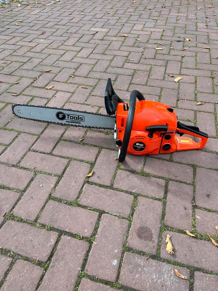 Kettingzaag 52cc nieuw, Tuin en Terras, Hand-tuingereedschap, Zo goed als nieuw, Ophalen