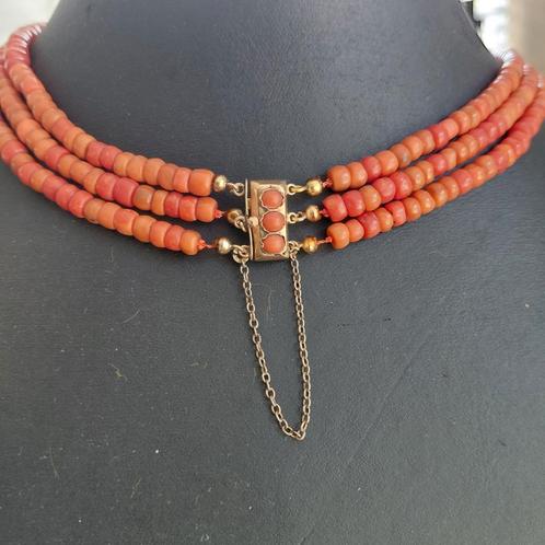 Antiek 14 krt. bloedkoraal prachtig op kleur.onbehandeld., Sieraden, Tassen en Uiterlijk, Antieke sieraden, Ketting, Goud, Verzenden