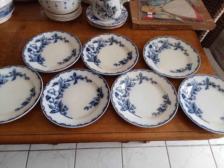 7 prachtige dinner borden societe ceramique ETRURIA, Antiek en Kunst, Antiek | Servies los, Ophalen of Verzenden
