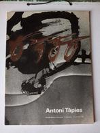Antoni Tàpies - Catalogus Stedelijk Museum Amsterdam 1986, Boeken, Verzenden