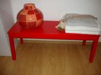 Bankje, plantentafel, speeltafel  Ikea. Kleur rood, Ophalen, Gebruikt, 100 tot 150 cm, Overige houtsoorten