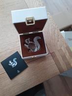 Swarovski. Eekhoorn zonder dennenappel. In box, Ophalen of Verzenden, Zo goed als nieuw, Figuurtje