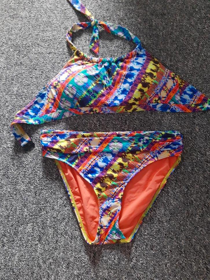 Cyell bikini broek maat 38, top 40B (geschikt voor protese), Kleding | Dames, Badmode en Zwemkleding, Nieuw, Bikini, Overige kleuren