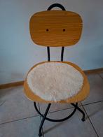 Bureaustoeltje, Ophalen