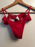 Rode Hunkemöller string maat L, Kleding | Dames, Ondergoed en Lingerie, Hunkemöller, Verzenden, Rood, String