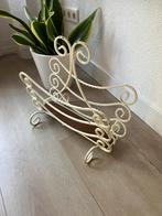 Midcentury gietijzeren lectuurbak, Ophalen, Zo goed als nieuw