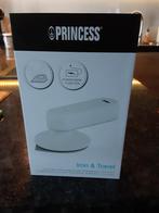 Strijkijzer en powerbank ineen voor reis/kantoor, Witgoed en Apparatuur, Strijkijzers en Strijkplanken, Ophalen, Zo goed als nieuw