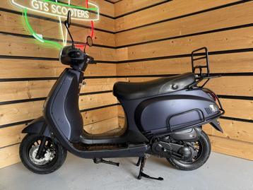 BTC Scooter Riva PL-C (bj 2020) beschikbaar voor biedingen