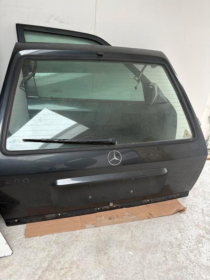 Mercedes W124 achterklep, Auto-onderdelen, Carrosserie en Plaatwerk, Achterklep, Mercedes-Benz, Achter, Ophalen