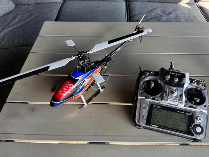 Trex 250 Align met Futaba ff10 2.4 zender, Hobby en Vrije tijd, Modelbouw | Radiografisch | Helikopters en Quadcopters, Gebruikt