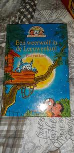 Paul van Loon - Een weerwolf in de Leeuwenkuil, Boeken, Fictie algemeen, Paul van Loon, Ophalen of Verzenden, Zo goed als nieuw