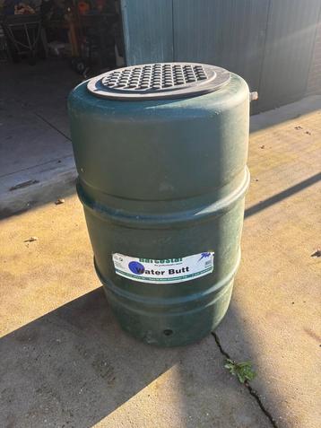 Regenton beschikbaar voor biedingen