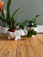 Lucky Vintage witte olifant bloempot, Ophalen, Kunststof, Gebruikt, .