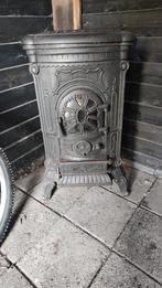 Klassieke Gietijzeren Houtkachel, Huis en Inrichting, Kachels, Ophalen, Gebruikt, Houtkachel, Vrijstaand