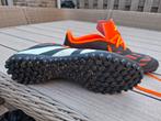 Kunstgras schoenen Adidas maat 45 1/3, Ophalen, Zo goed als nieuw, Schoenen