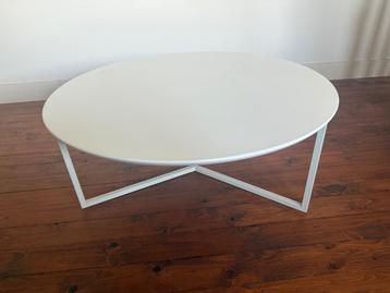 Salon tafel wit rond 80 cm beschikbaar voor biedingen