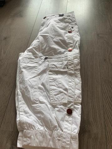 Packers & Pioneers witte broek(nr.3 DB2) beschikbaar voor biedingen