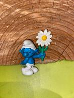 Smurfen smurf met witte bloem, Verzamelen, Ophalen of Verzenden, Gebruikt, Verschillende Smurfen