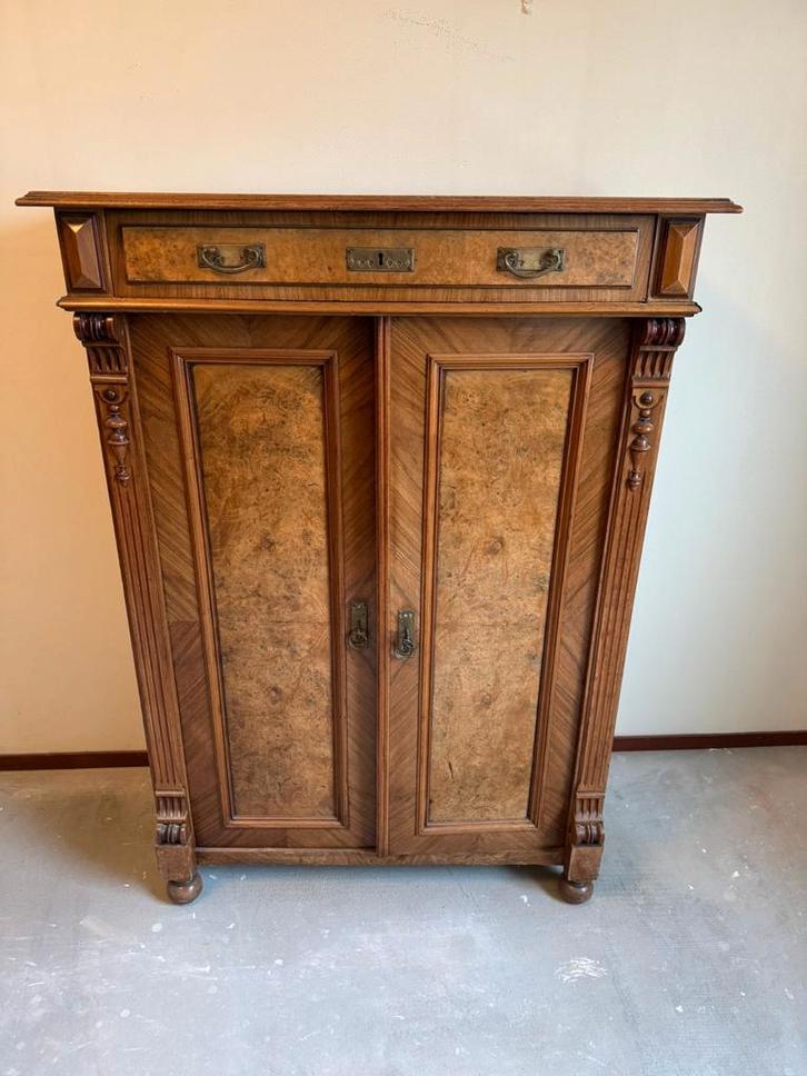 Antieke Vertico / Meidenkast, Antiek en Kunst, Antiek | Meubels | Kasten, Ophalen