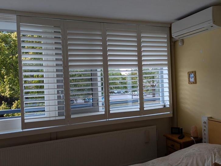 Jasno shutters te koop, Huis en Inrichting, Stoffering | Gordijnen en Lamellen, Zo goed als nieuw, 200 cm of meer, 200 cm of meer