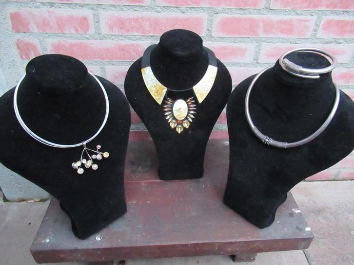 KETTINGEN 3 stuks heel verschillend nieuw zie beschrijving, Sieraden, Tassen en Uiterlijk, Kettingen, Nieuw, Overige materialen