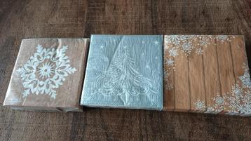 Kerst: Nieuw 3 pakjes servetten, 24x24 cm. beschikbaar voor biedingen