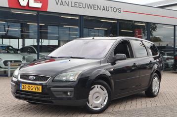 Ford FOCUS Wagon 2.0-16V Futura | Pano | Clima | Cruise beschikbaar voor biedingen