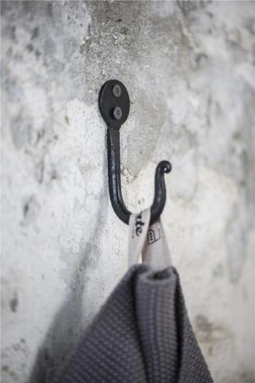 Haakje wand -Single- IB Laursen smeedijzer landelijk stoer beschikbaar voor biedingen