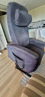 Elektrische Sta-op Stoel - Grijs, Huis en Inrichting, Fauteuils, Ophalen, 75 tot 100 cm, Zo goed als nieuw, Metaal