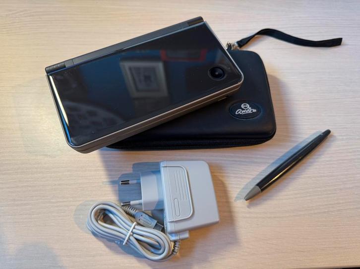 Nintendo DSi XL - Bruin / Brons - Zeer netjes, Spelcomputers en Games, Spelcomputers | Nintendo DS, Zo goed als nieuw, Dsi, Ophalen of Verzenden