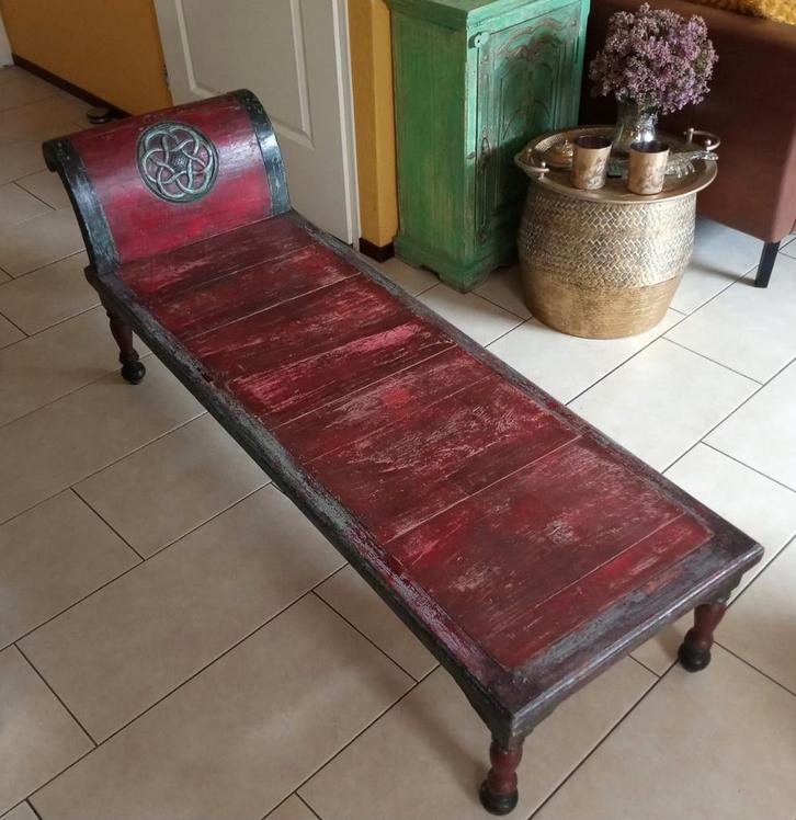Orgineel Antiek Oosters Daybed Bank uit Java, Antiek en Kunst, Antiek | Meubels | Stoelen en Banken, Ophalen