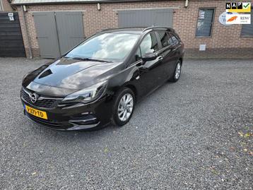 Opel Astra Sports Tourer 1.2 Business Executive beschikbaar voor biedingen
