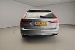 Volvo V90 2.0 T5 Momentum | Trekhaak | Luchtvering achter |, Auto's, Volvo, Euro 6, 1969 cc, 93 €/maand, Zilver of Grijs