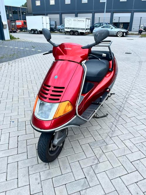 Hexagon 150cc, Fietsen en Brommers, Scooters | Piaggio, Zo goed als nieuw, Overige modellen, Tweetakt, Ophalen of Verzenden