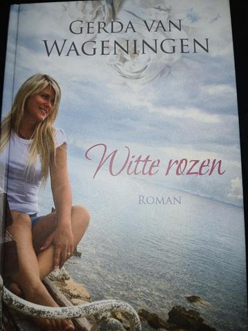 Gerda van Wageningen - Witte rozen beschikbaar voor biedingen