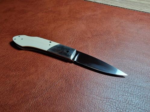 Custom made zakmes van de messenmaker W.E. Ankrom., Verzamelen, Militaria | Algemeen, Overige soorten, Mes of Dolk, Overige gebieden