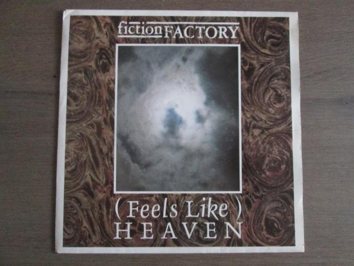 Fiction Factory - (Feels Like) Heaven / Everyone But You, Cd's en Dvd's, Vinyl Singles, Gebruikt, Single, Overige genres, 7 inch