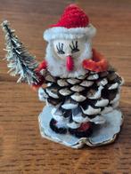 Oude Dennenappel Kerstmannetjes, Ophalen of Verzenden, Gebruikt