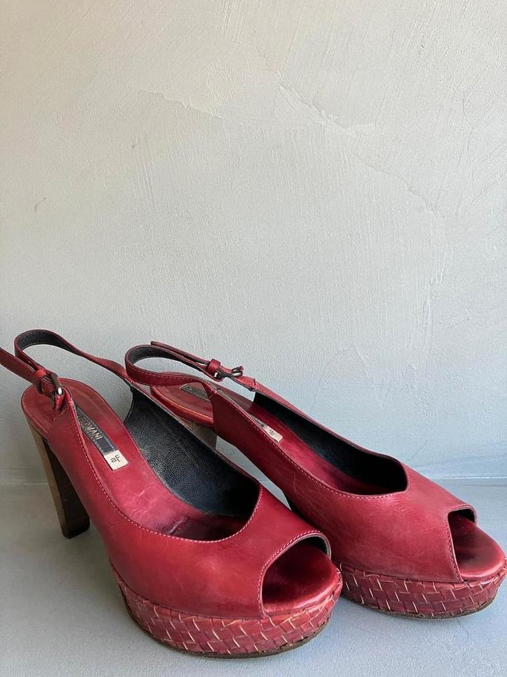 Leuke wijnrode leren pumps van Alberto Fermani – maat 38, Kleding | Dames, Schoenen, Zo goed als nieuw, Pumps, Rood, Ophalen of Verzenden